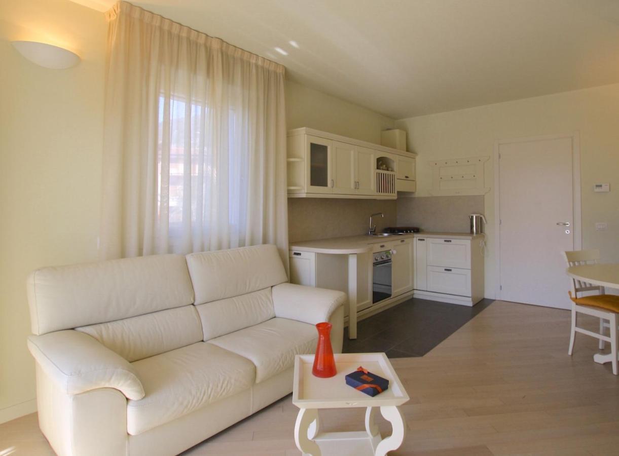New Moon Apartment Tremezzo Exterior foto