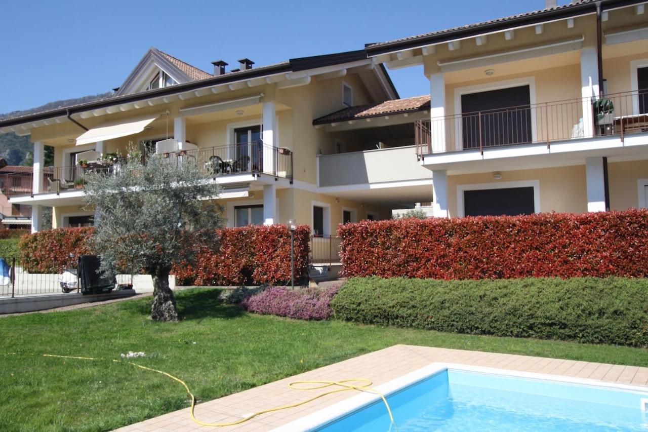 New Moon Apartment Tremezzo Exterior foto