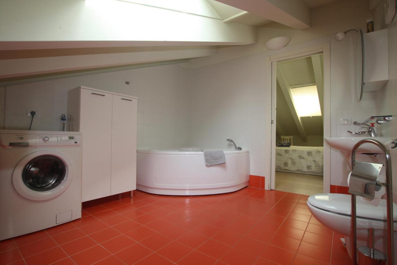 New Moon Apartment Tremezzo Exterior foto